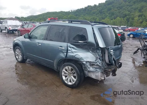 2011 Subaru Forester 2.5X Limited z USA, uszkodzony, nr VIN JF2SHAEC4BH765552